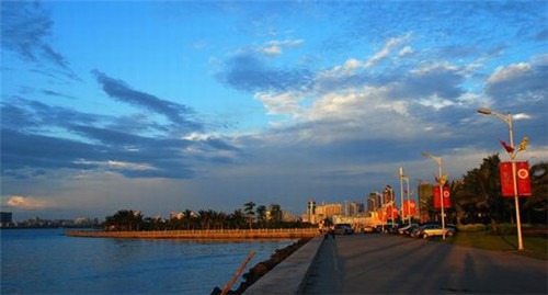 玉林水果冰茶加盟费多少，广西玉林水果批发市场在哪里