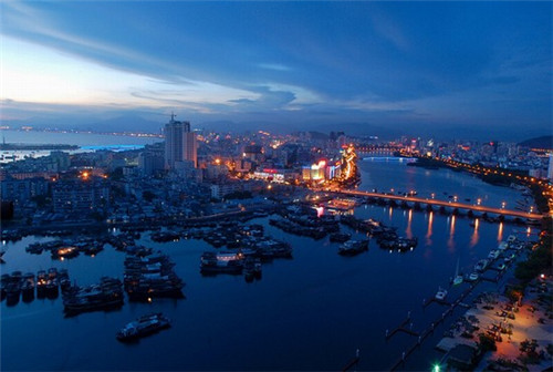 30万创业建议开什么店