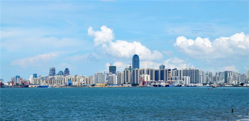 张家界马路边边串串香，张家界串串店加盟费多少钱