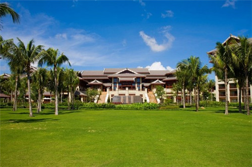 巨峰公司起名哪家价格透明（巨峰logo）